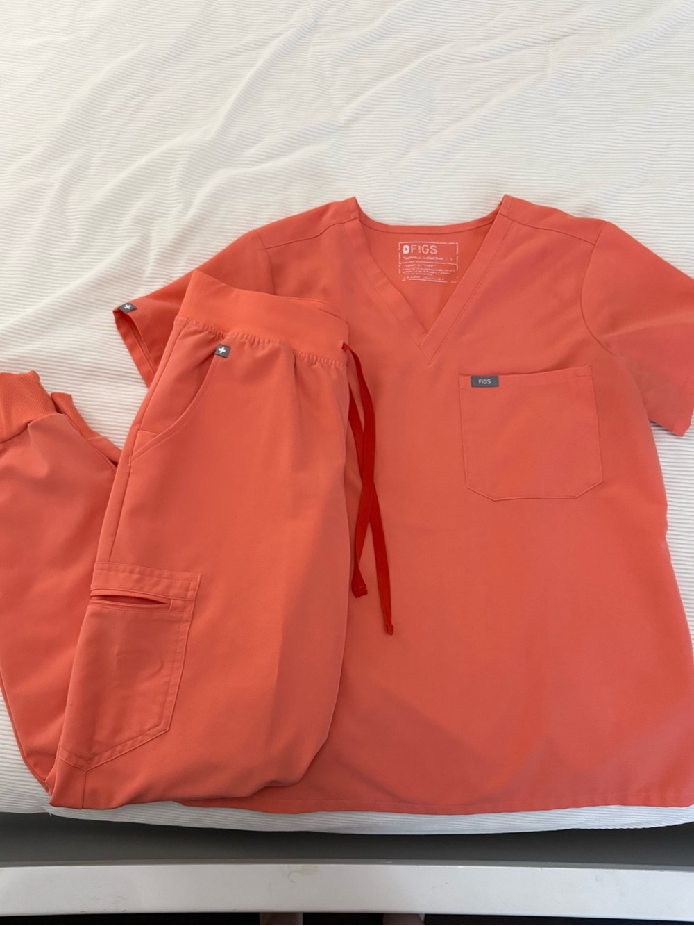 Figs Coral V-Neck Scrub Top and Pants Set